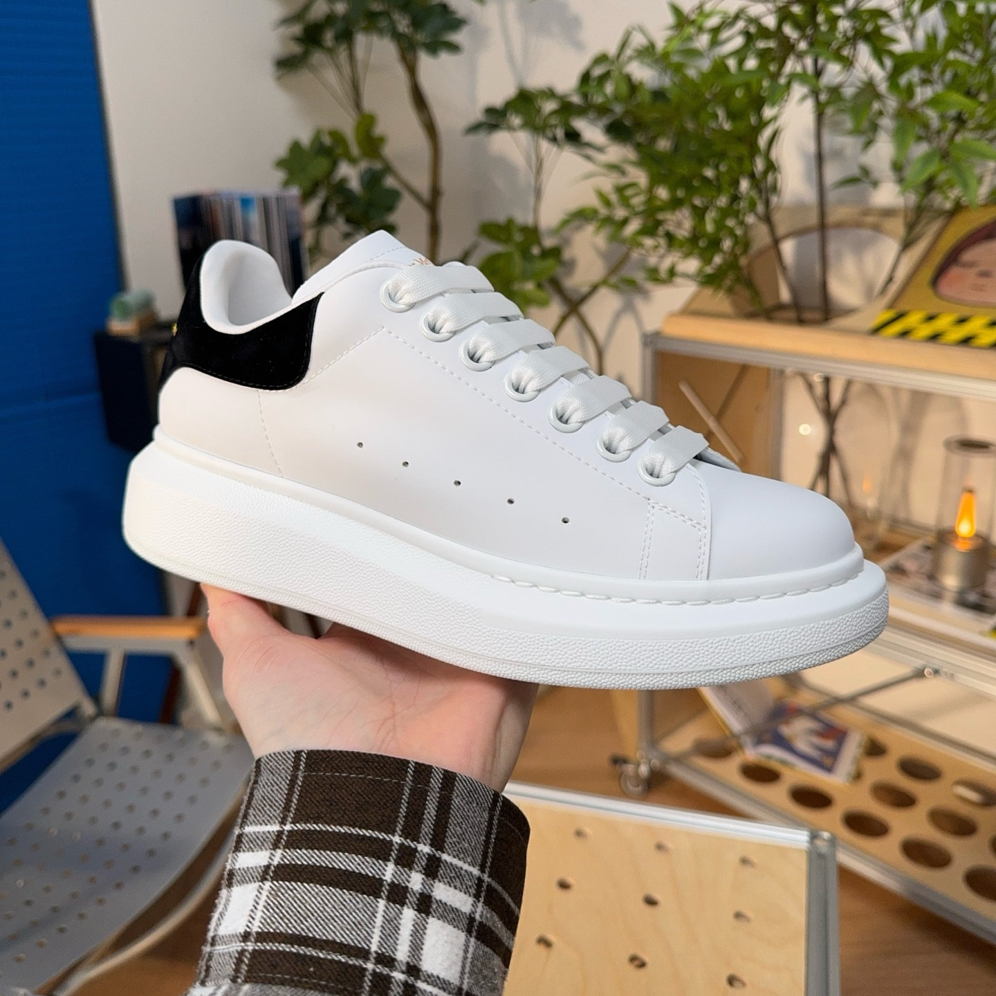 Alexander McQueen Oversized Sneaker in White/Black