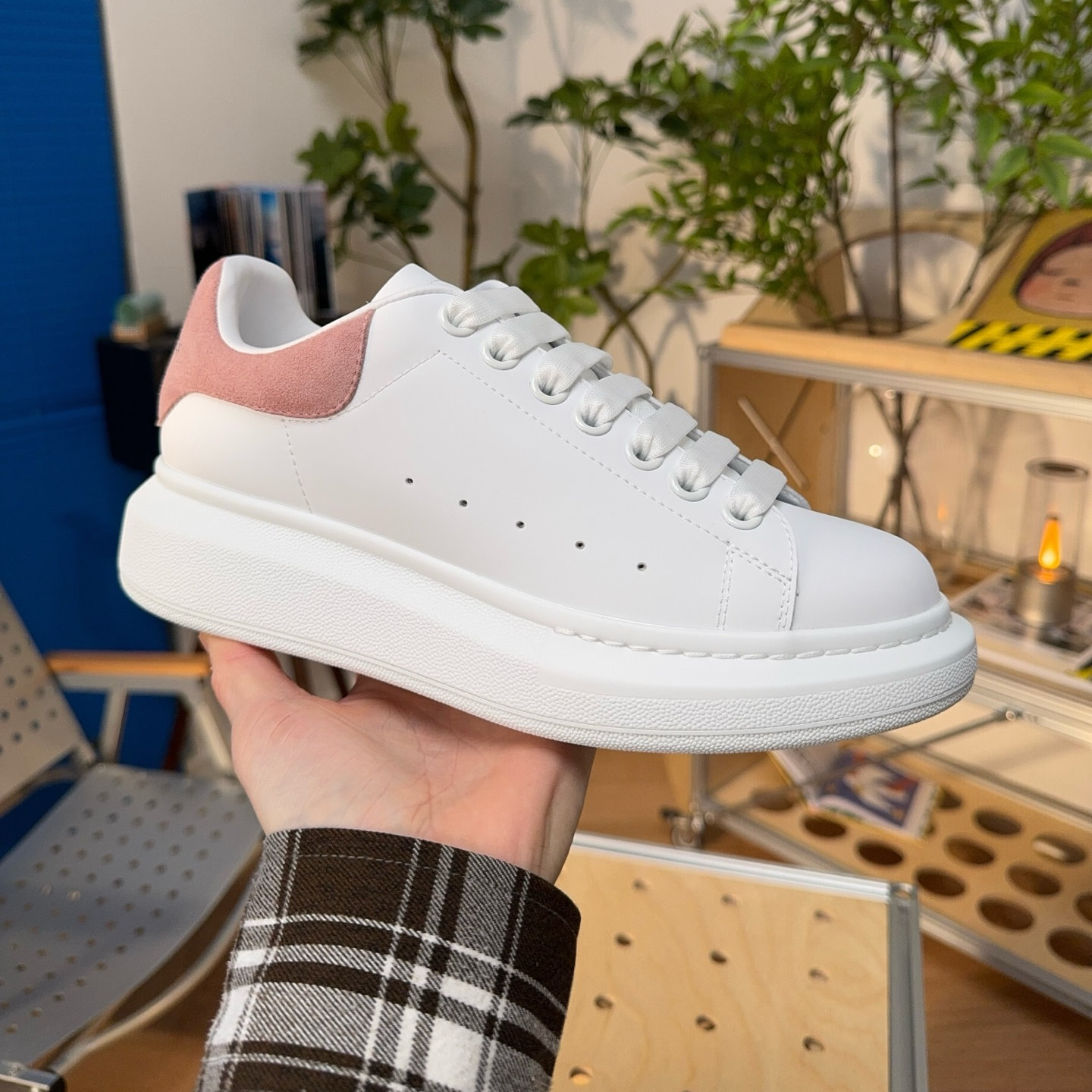 Alexander McQueen Oversized Sneaker in White/Pink